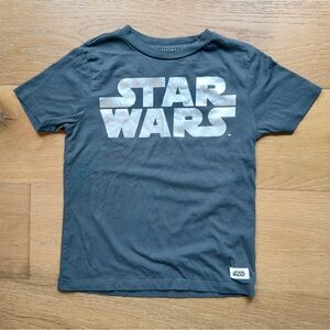 NWOT Star Wars Episode IV Boys Unisex T-Shirt Gray Silver Medium